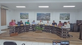 Câmara de Vereadores realiza 14ª Sessão Ordinária com análise de projetos e anúncio de recursos para o município